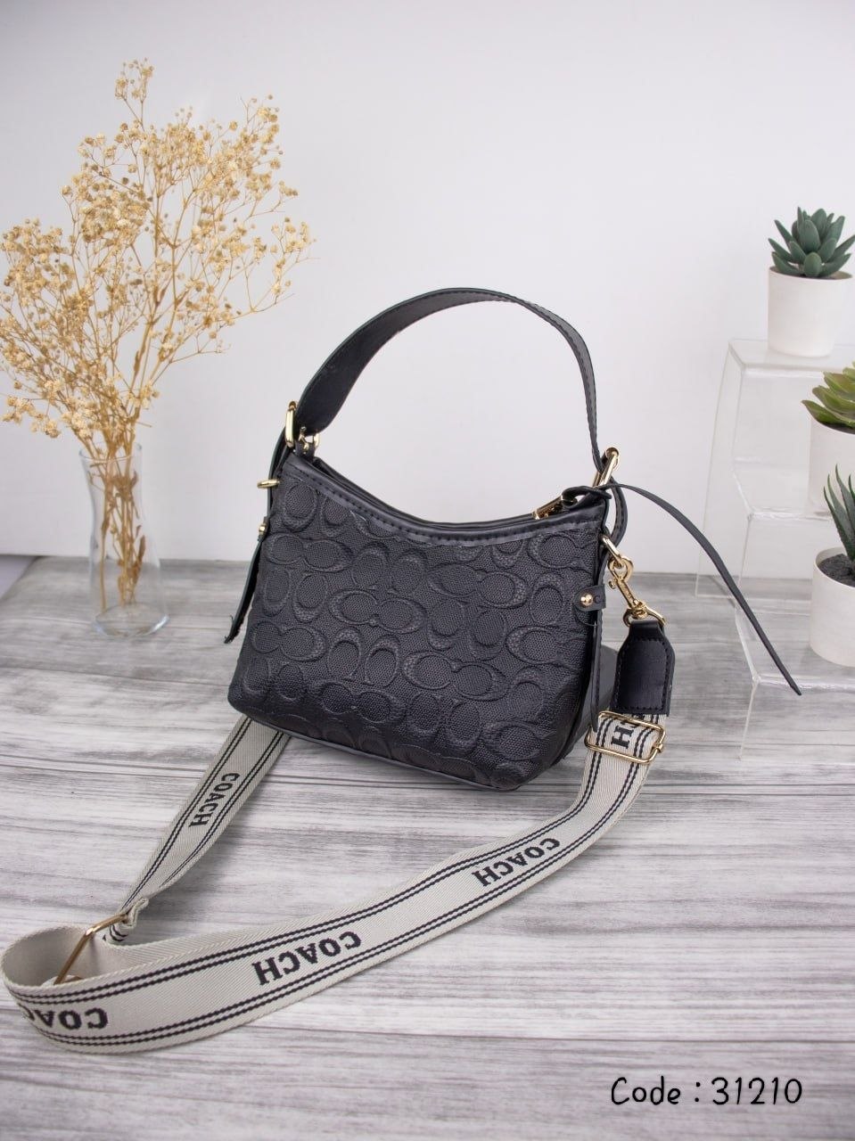 Coach Handbag L- 31210