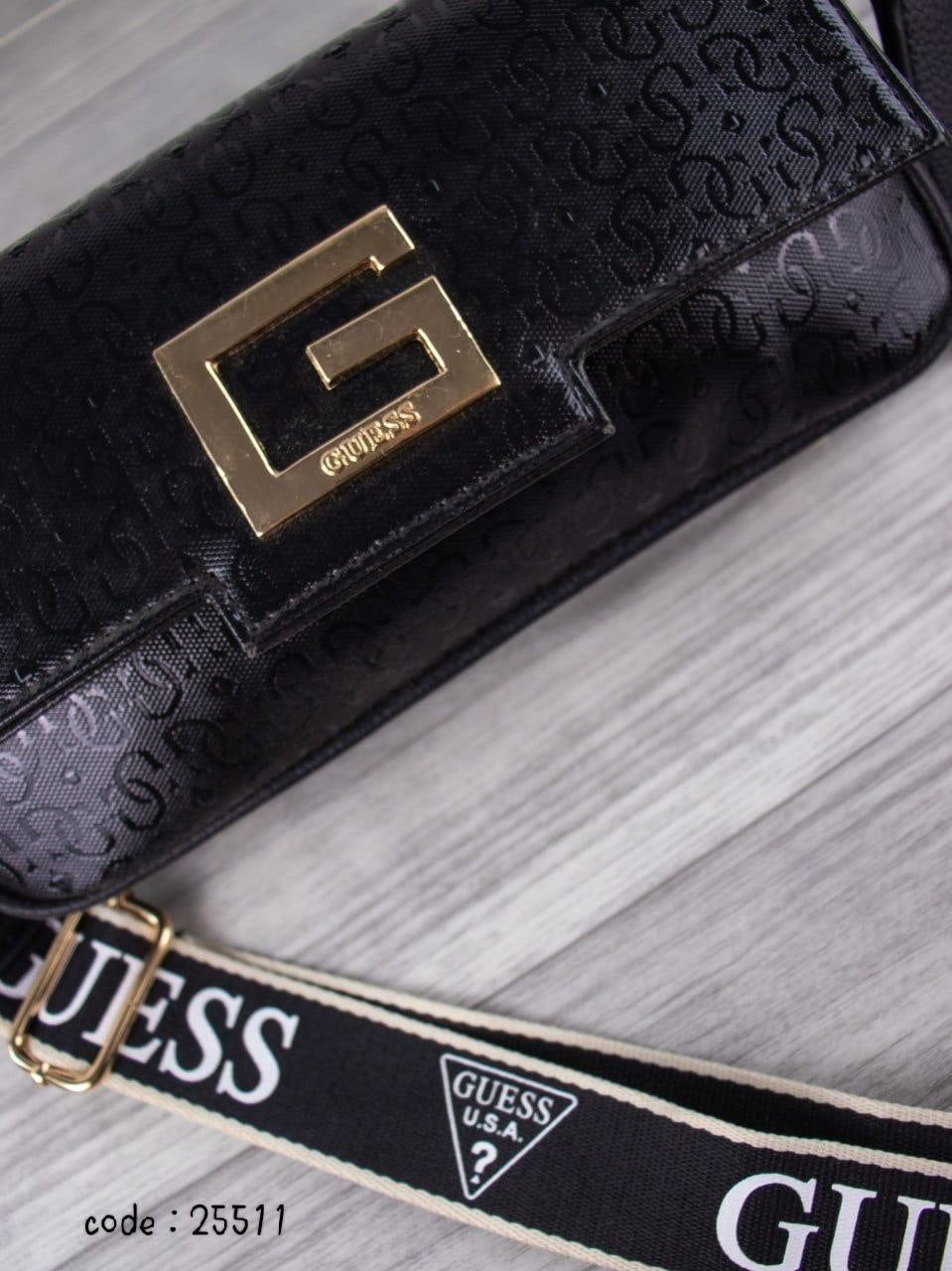 GUESS Handbag L- 25511