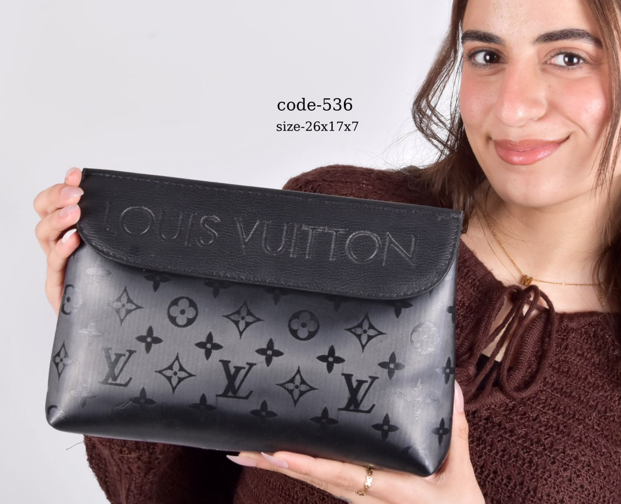 Louis Vuitton Handbag F- 536