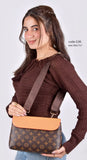 Louis Vuitton Handbag F- 536