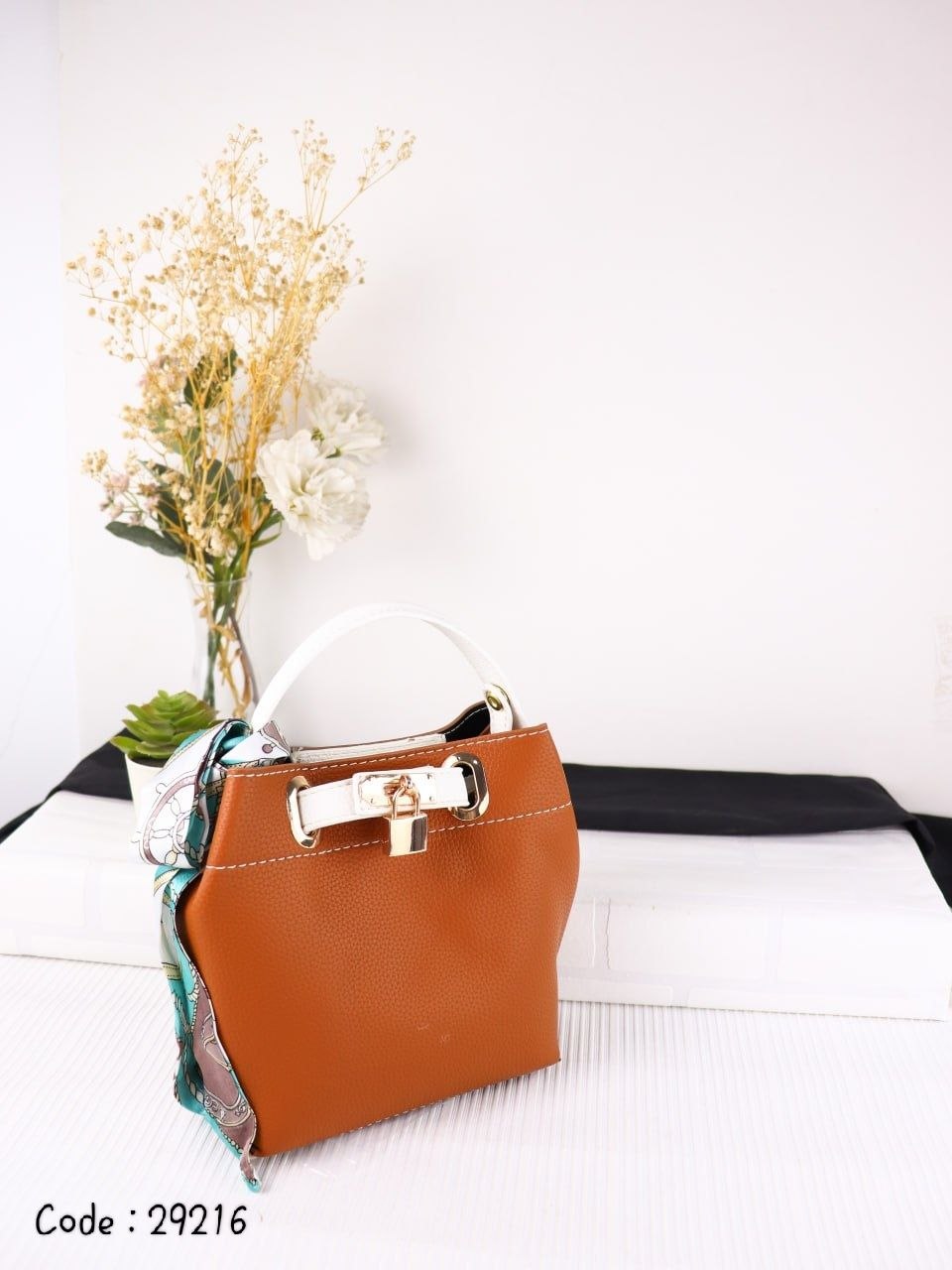 Hermès Handbag L- 29216