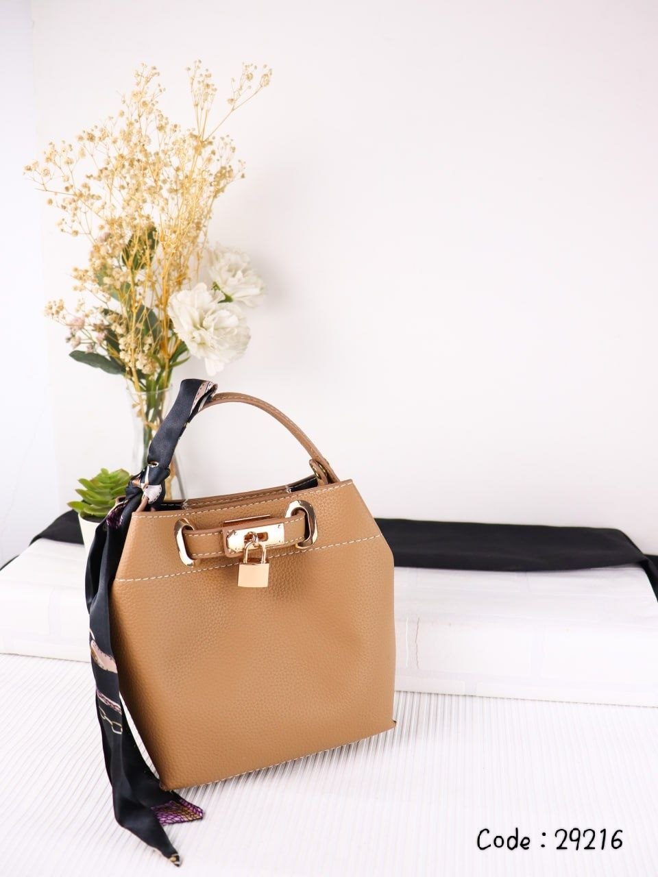 Hermès Handbag L- 29216