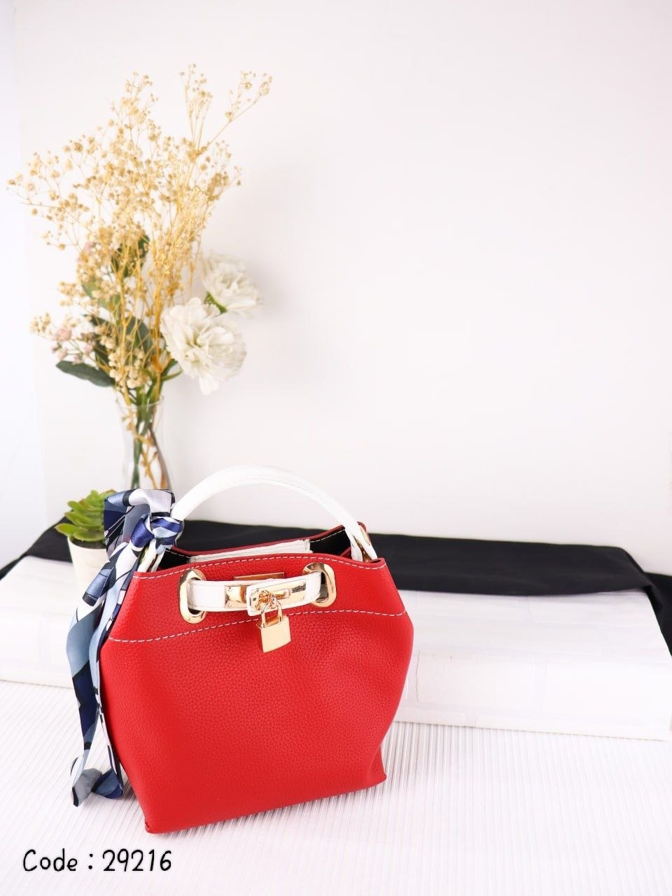 Hermès Handbag L- 29216