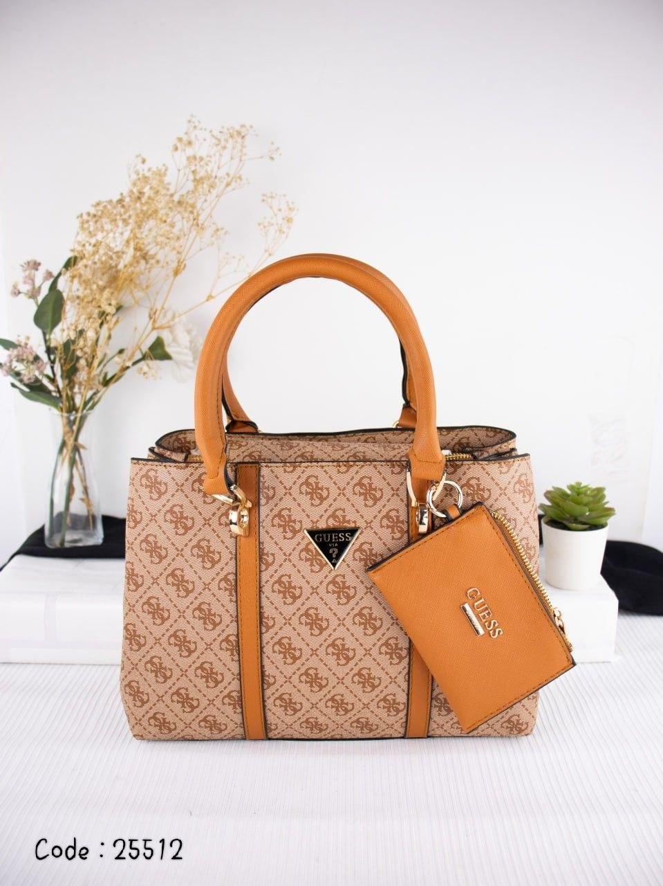 GUESS Handbag L- 25512