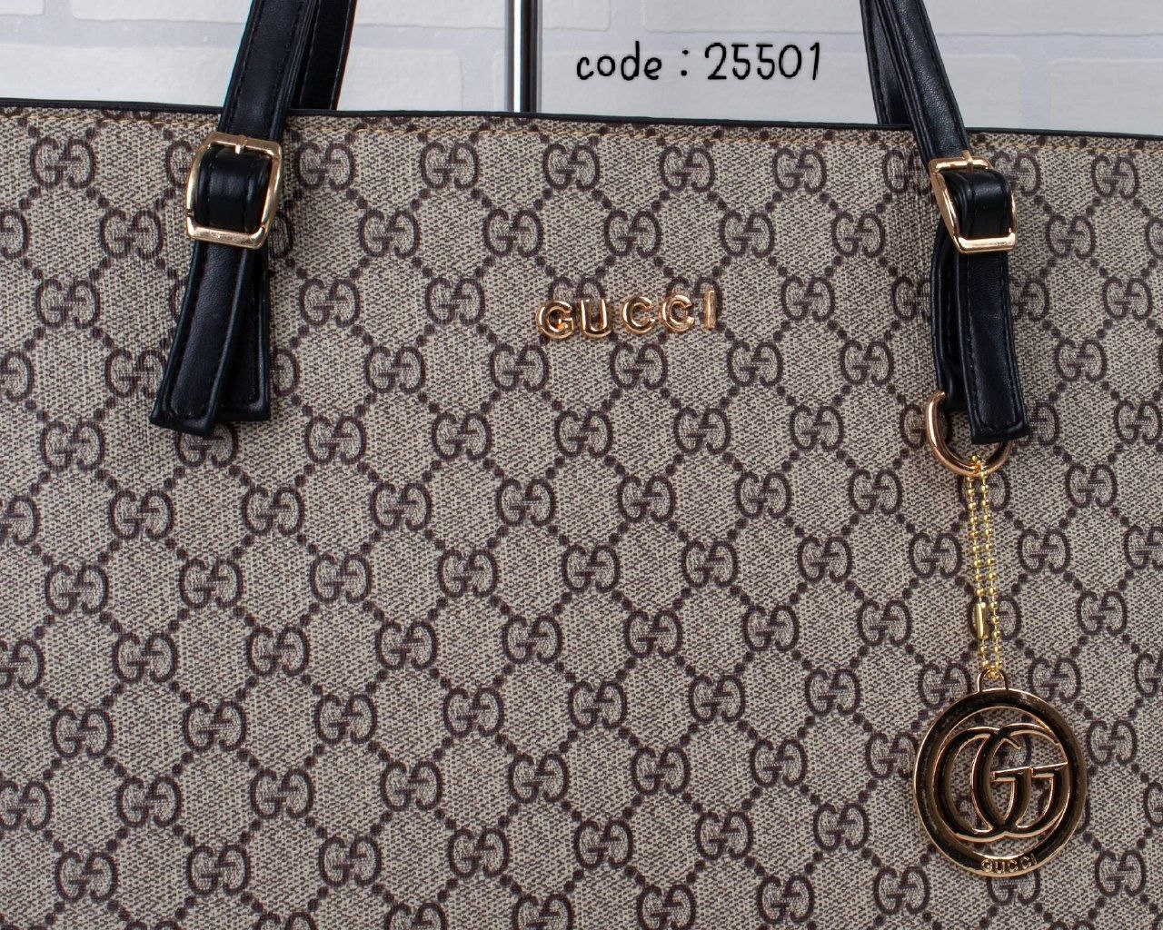 Gucci Handbag L- 25501
