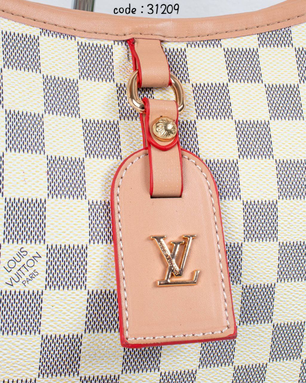 Louis Vuitton Handbag L- 31209
