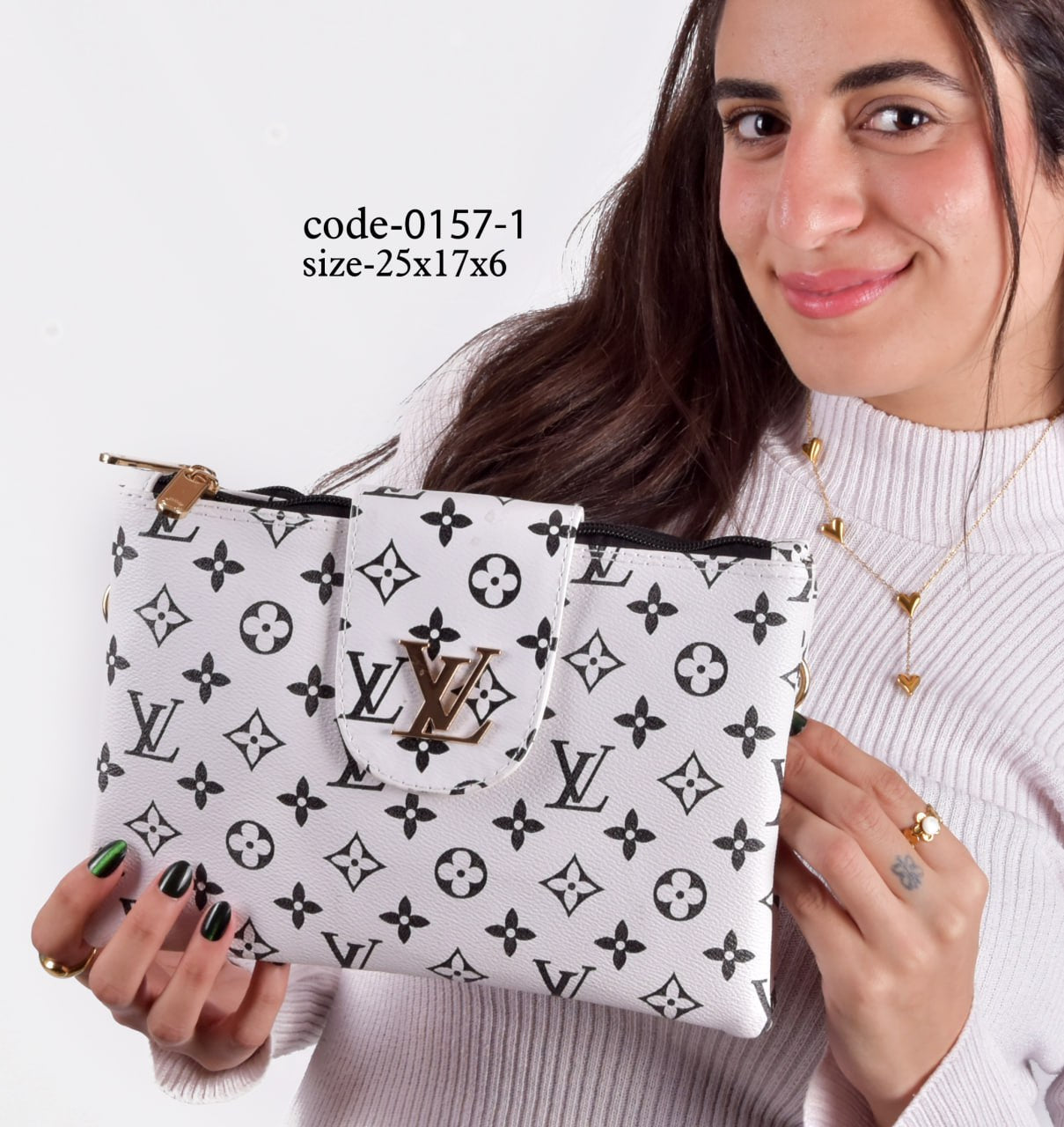 Louis Vuitton Handbag F- 0157