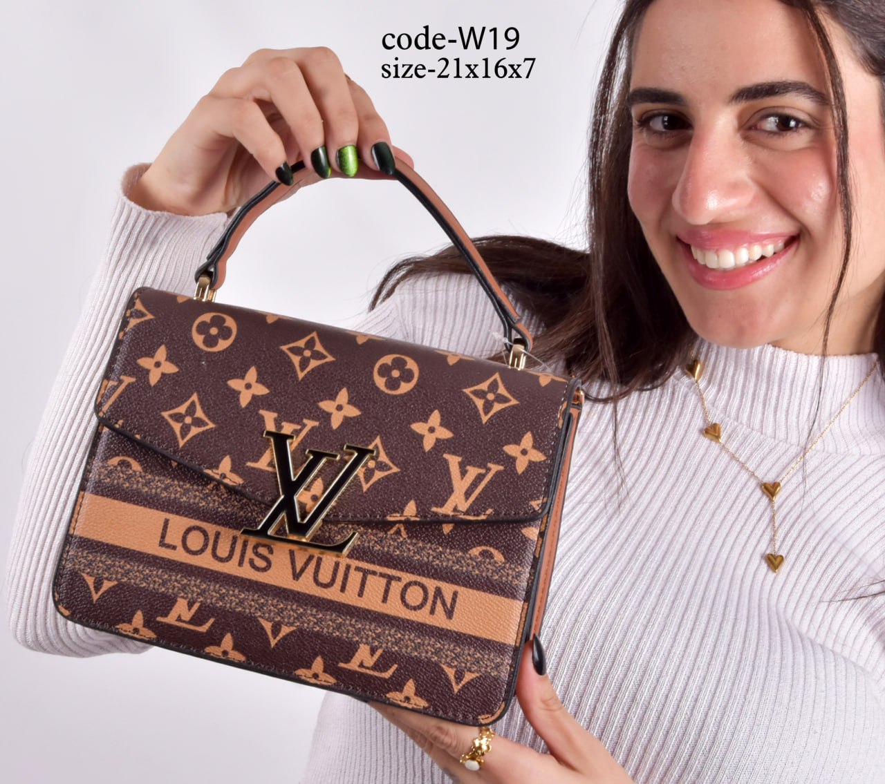 Louis Vuitton Handbag F- w19