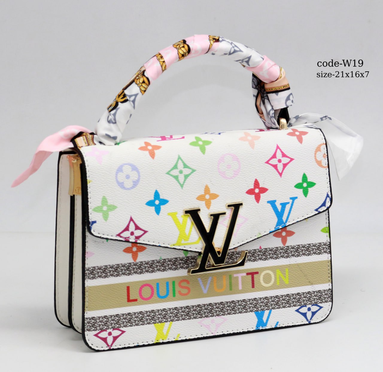 Louis Vuitton Handbag F- w19