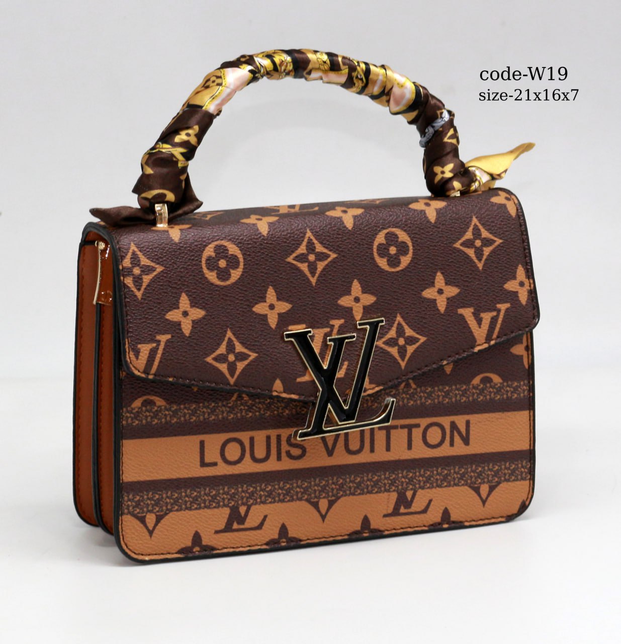 Louis Vuitton Handbag F- w19