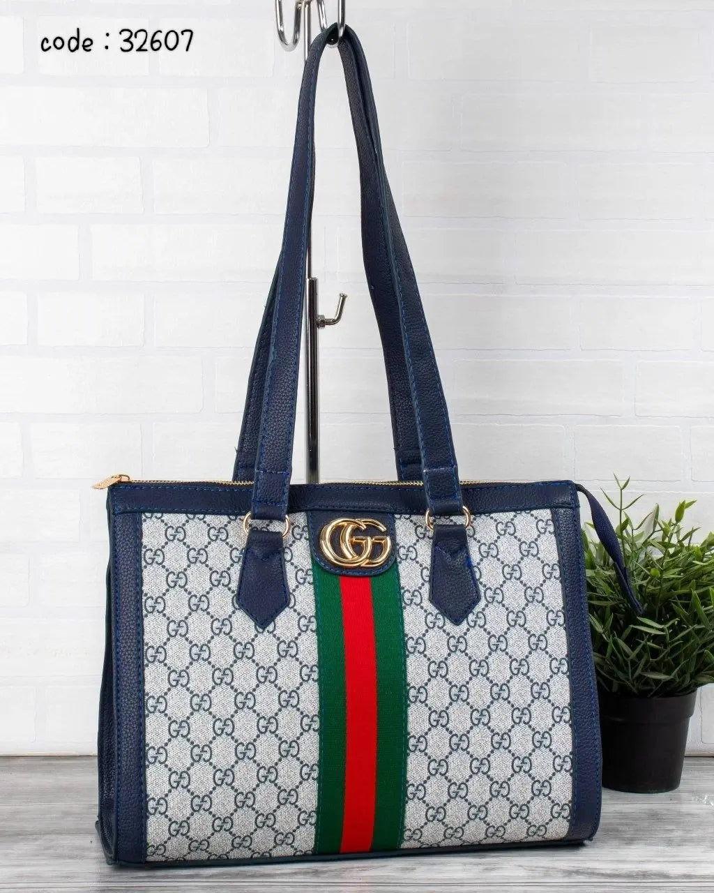 Gucci Handbag L- 32607