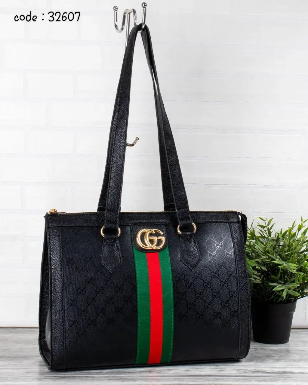 Gucci Handbag L- 32607