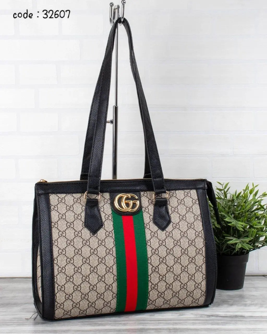Gucci Handbag L- 32607