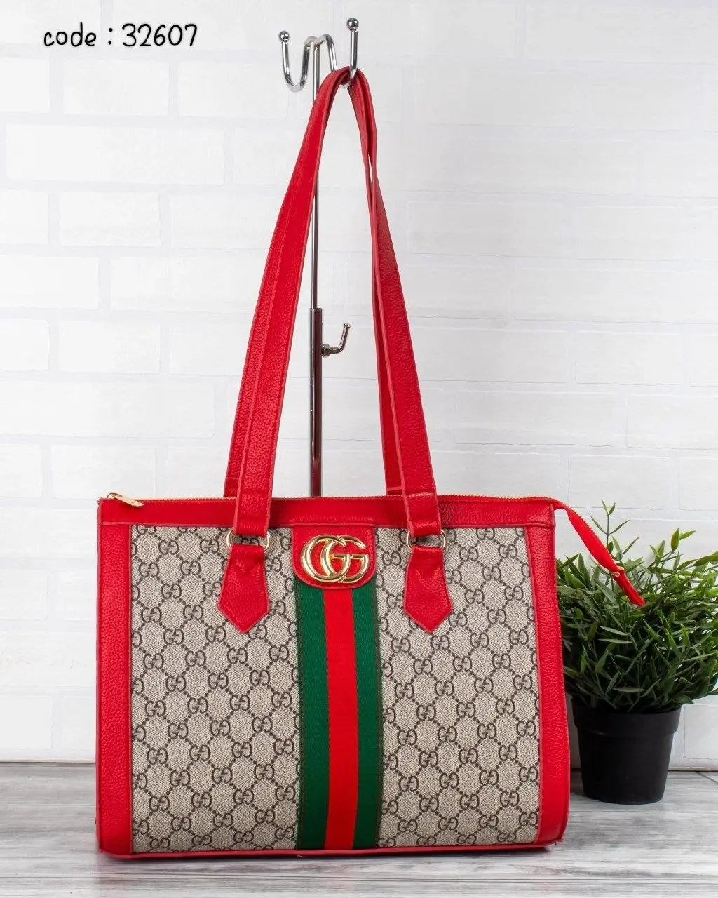 Gucci Handbag L- 32607