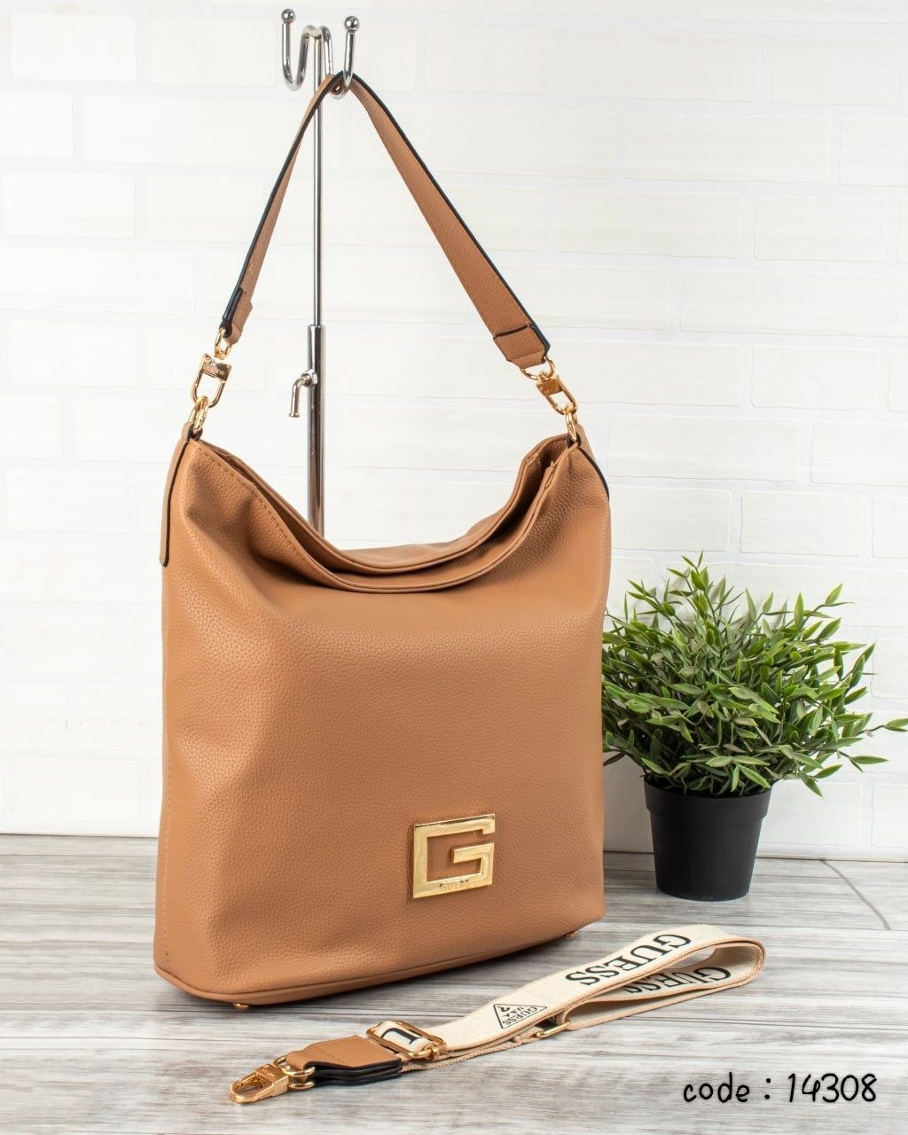 GUESS Handbag L- 14308