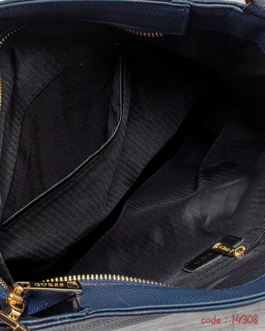 GUESS Handbag L- 14308
