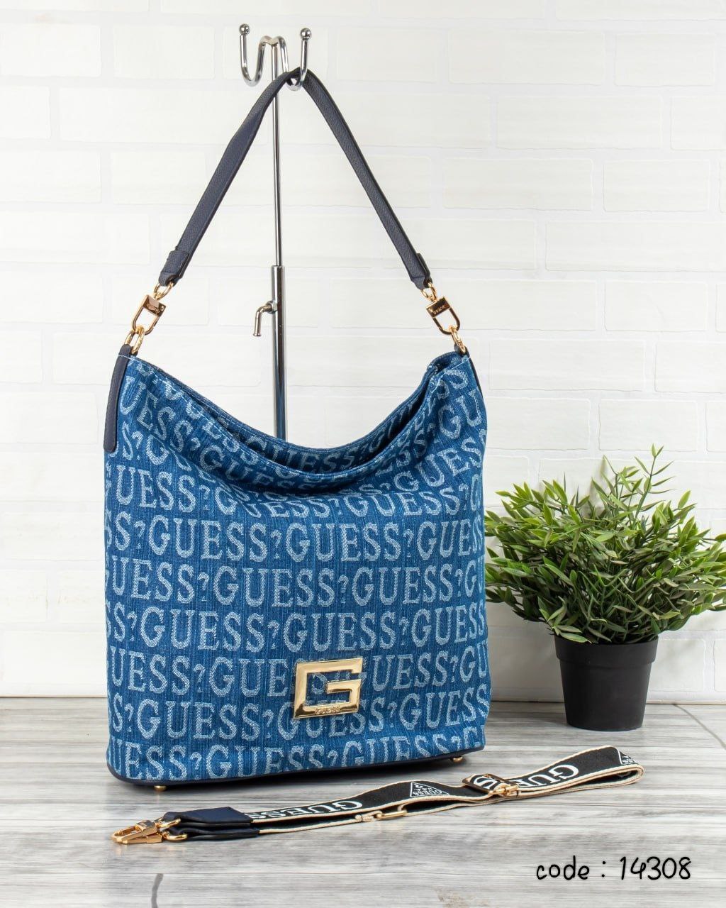 GUESS Handbag L- 14308