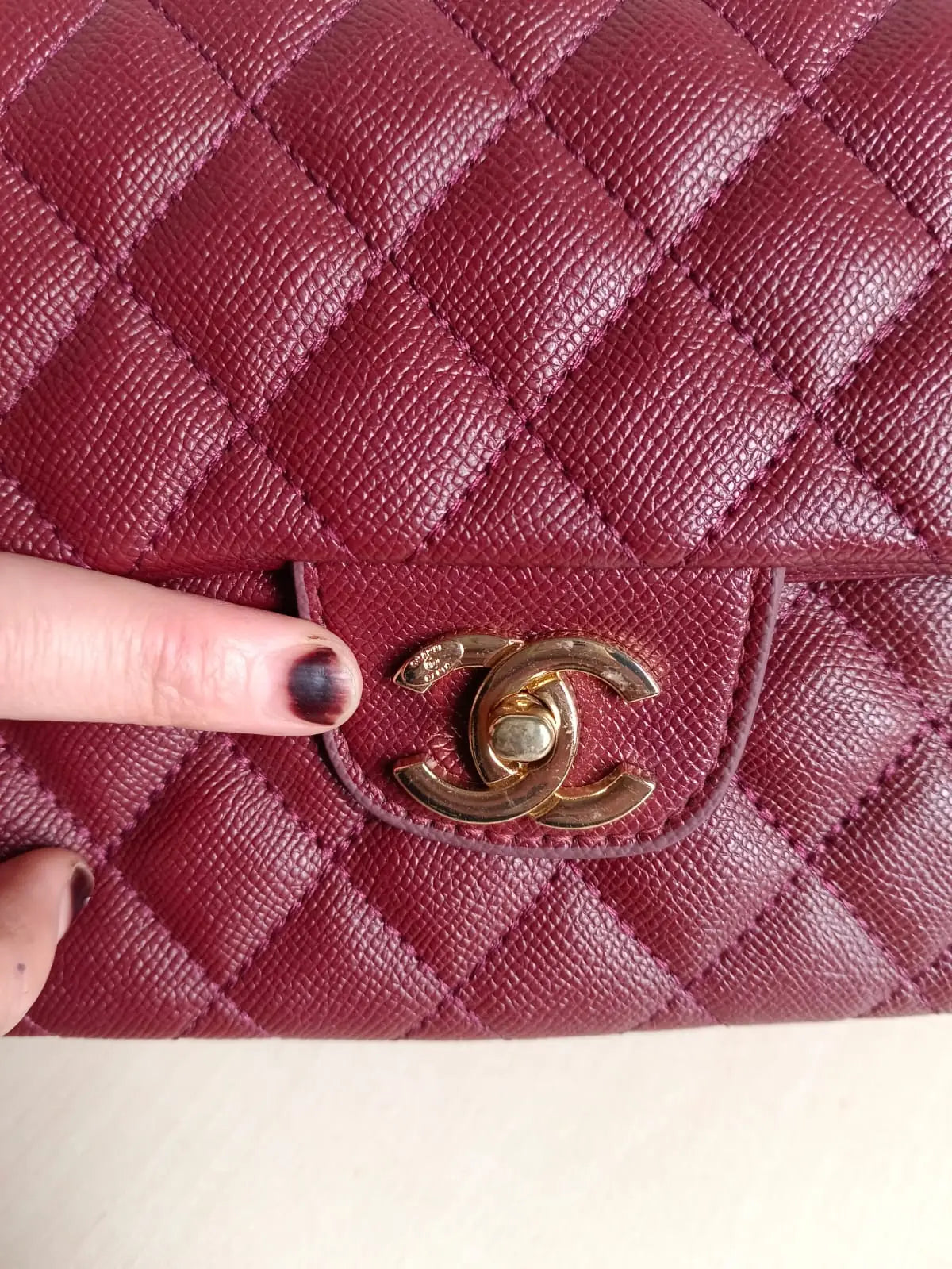 Chanel Handbag N- 902 With Box 🎁