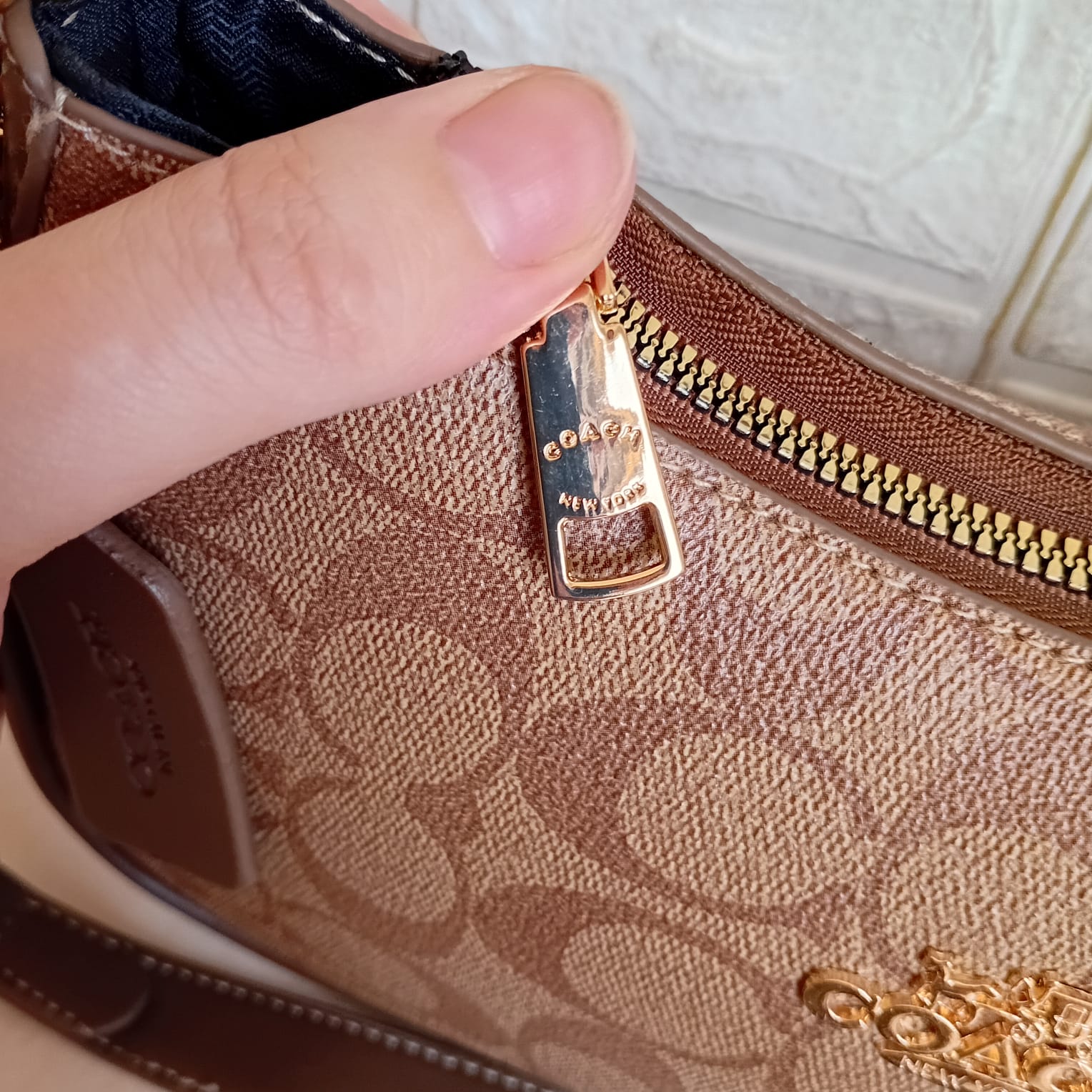 Coach Handbag N- 08