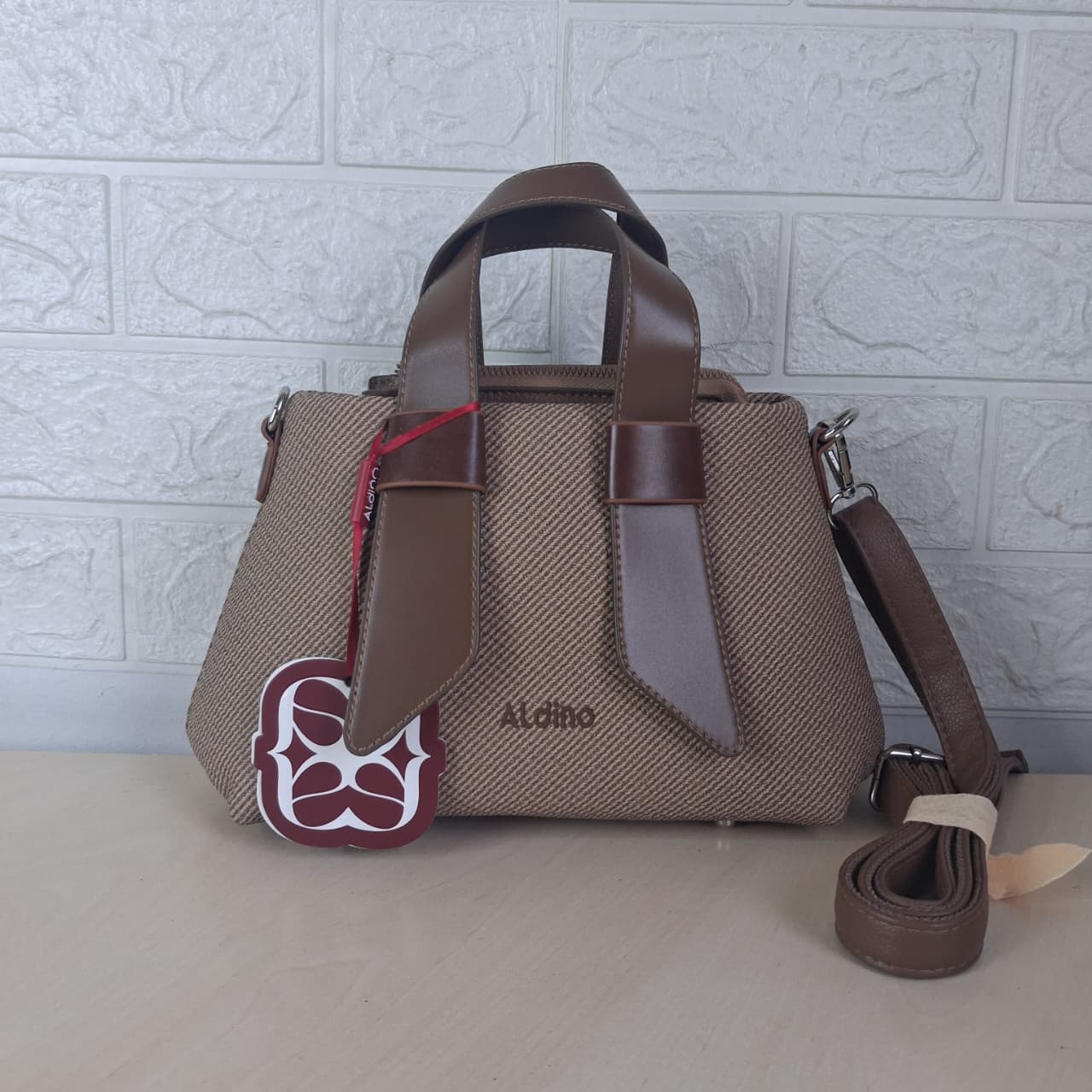 Aldino Handbag T- GB25