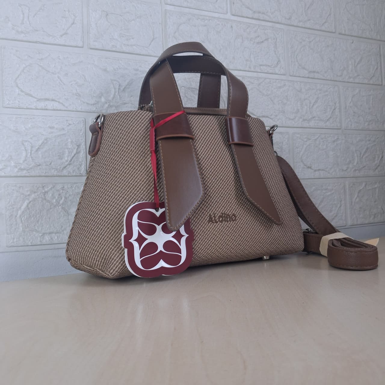 Aldino Handbag T- GB25