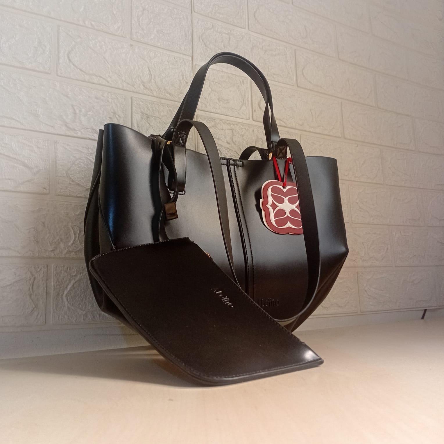 Aldino Handbag T- GB26