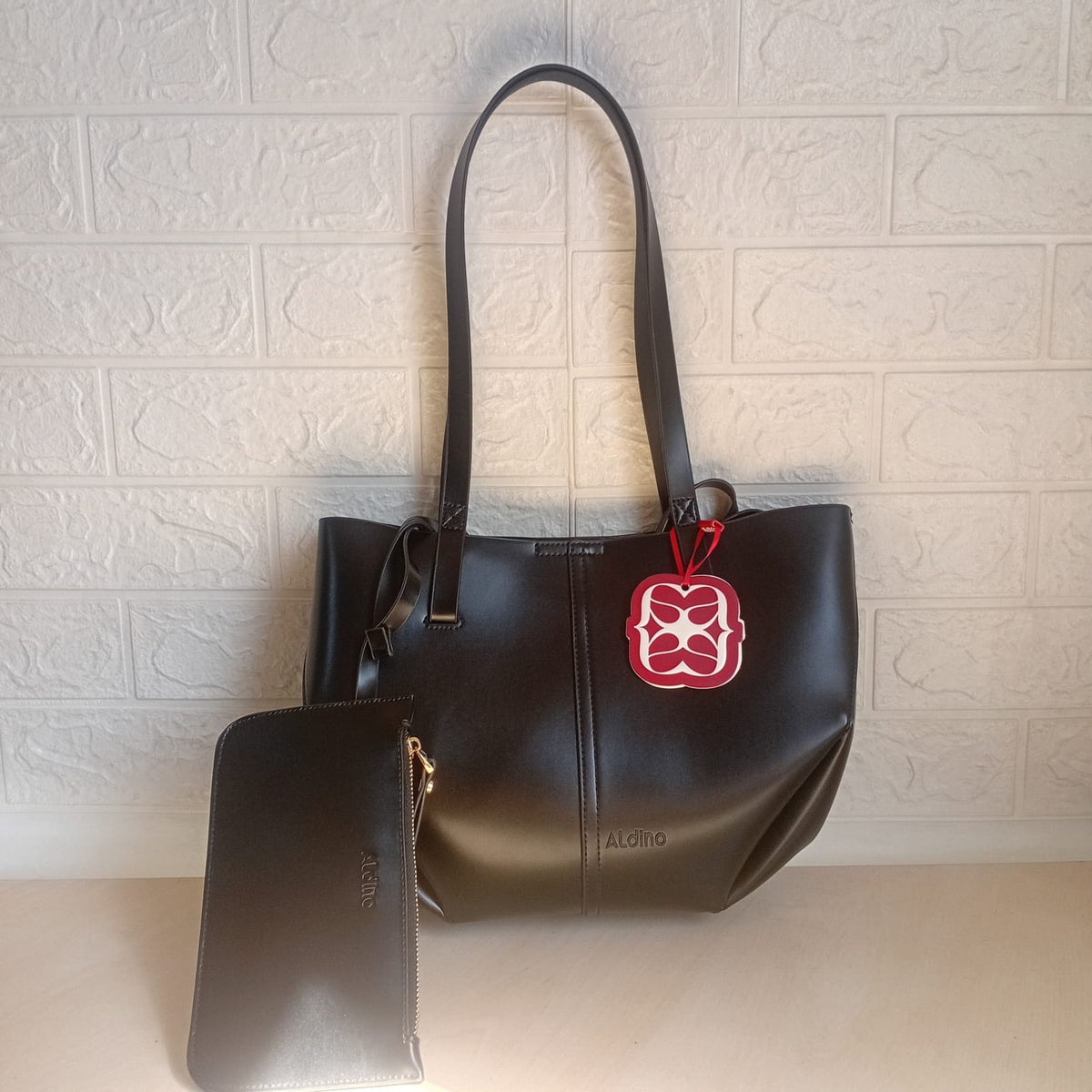 Aldino Handbag T- GB26
