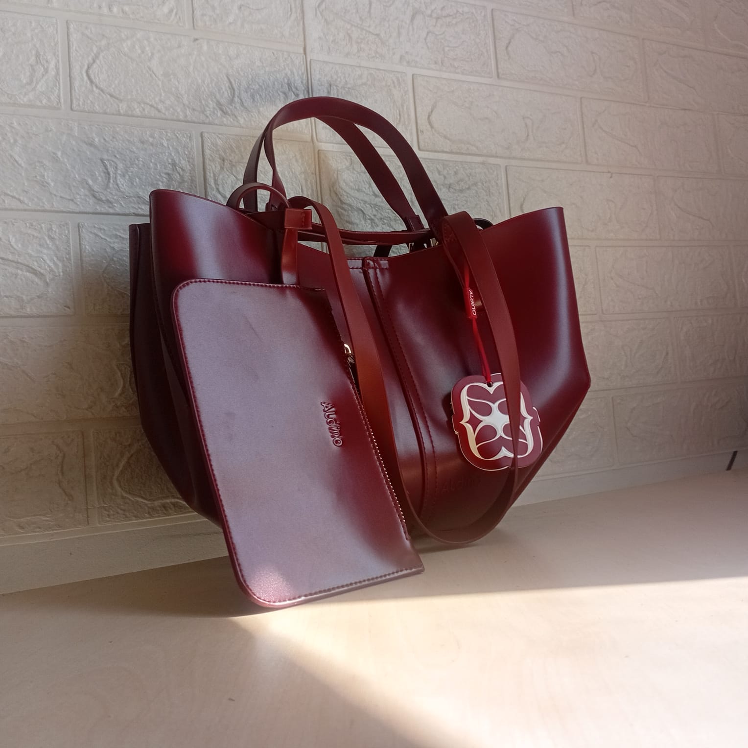 Aldino Handbag T- GB26