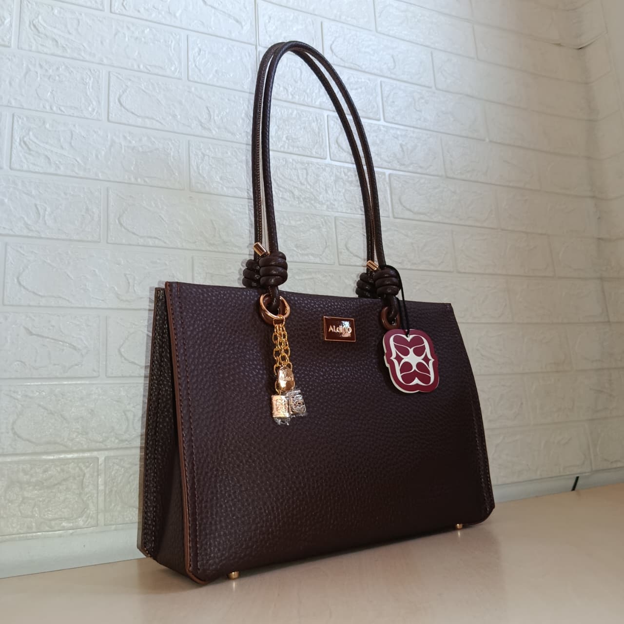 Aldino Handbag T- GB27