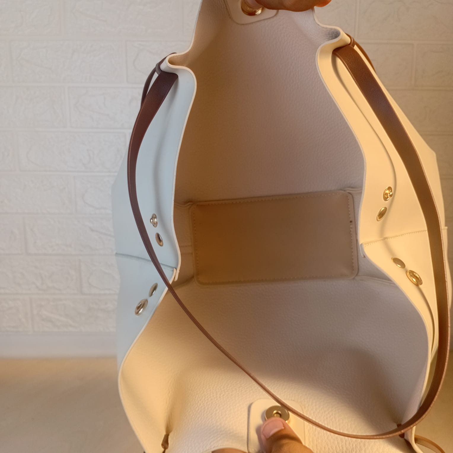 Aldino Handbag T- GB28