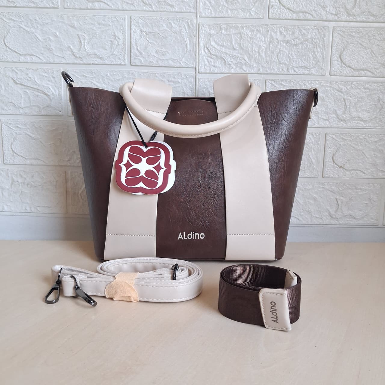 Aldino Handbag T- GB30