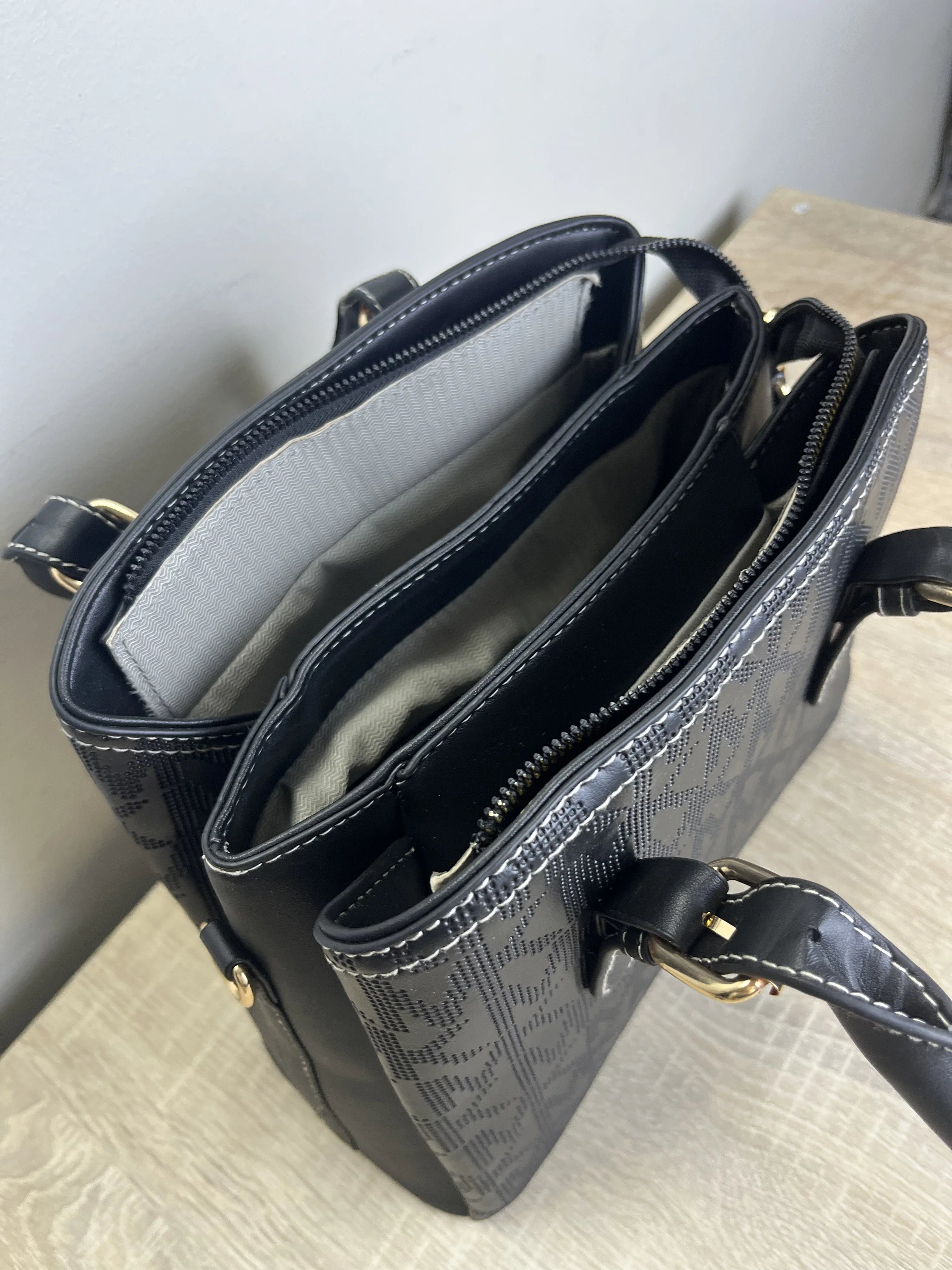 Michael Kors Handbag N- 153