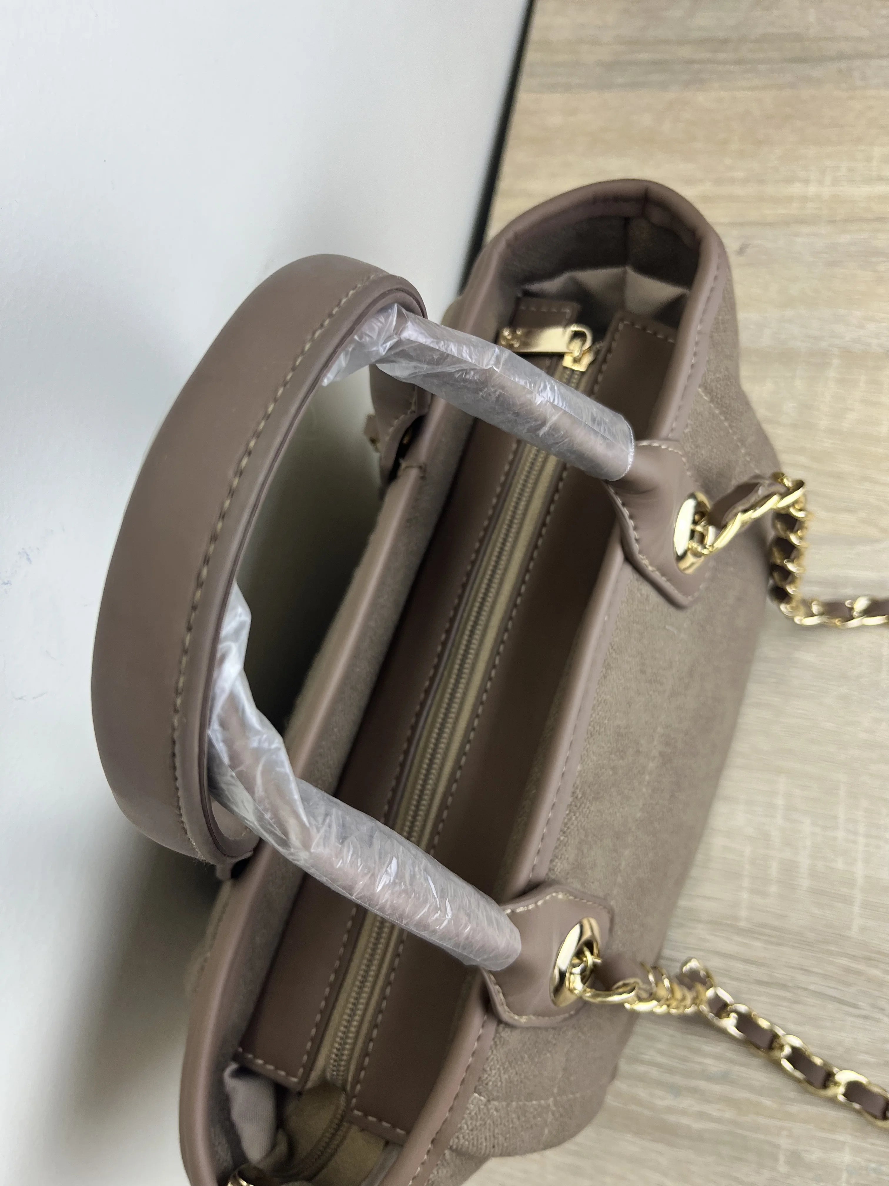 Chanel Handbag N- 893