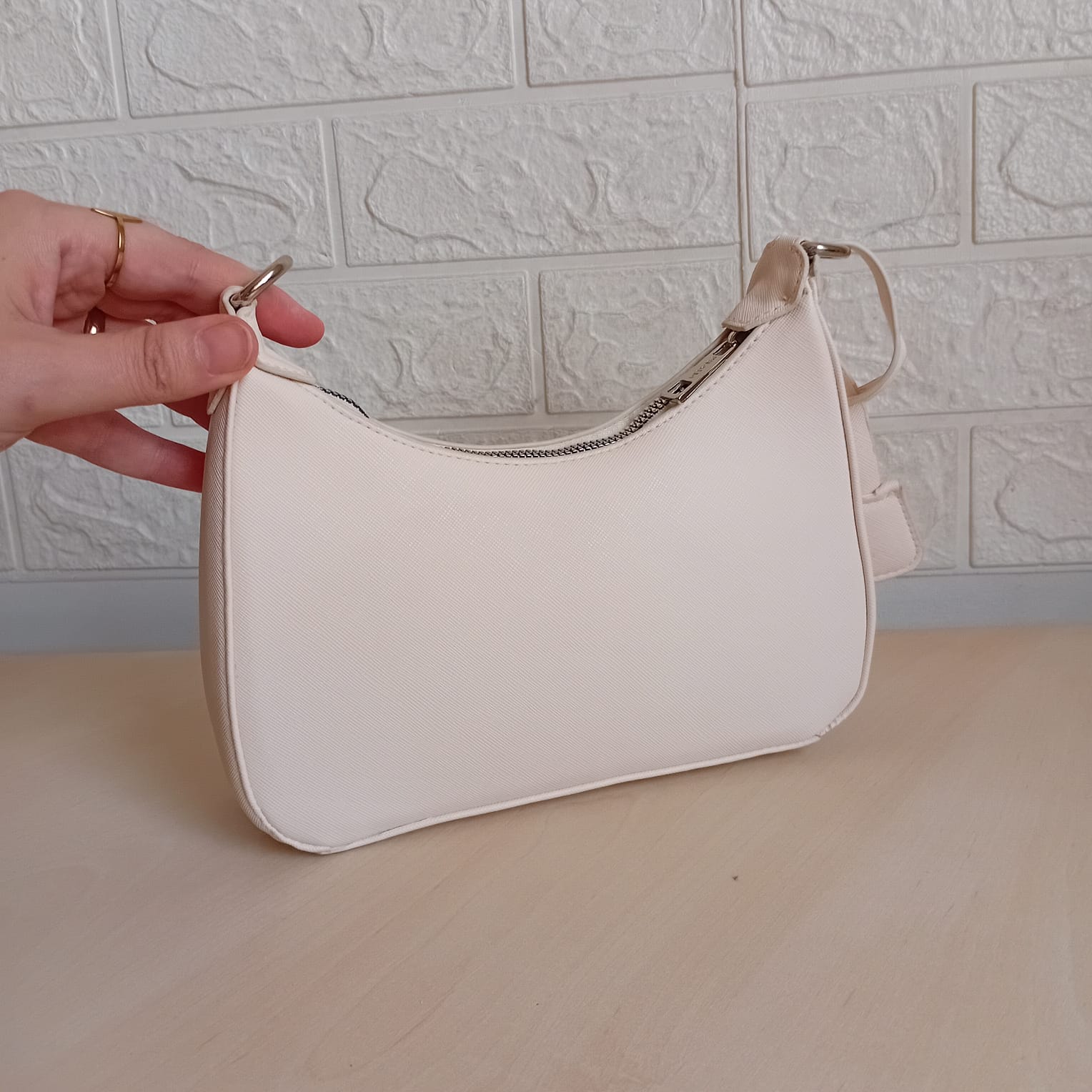 Prada Handbag N- 07