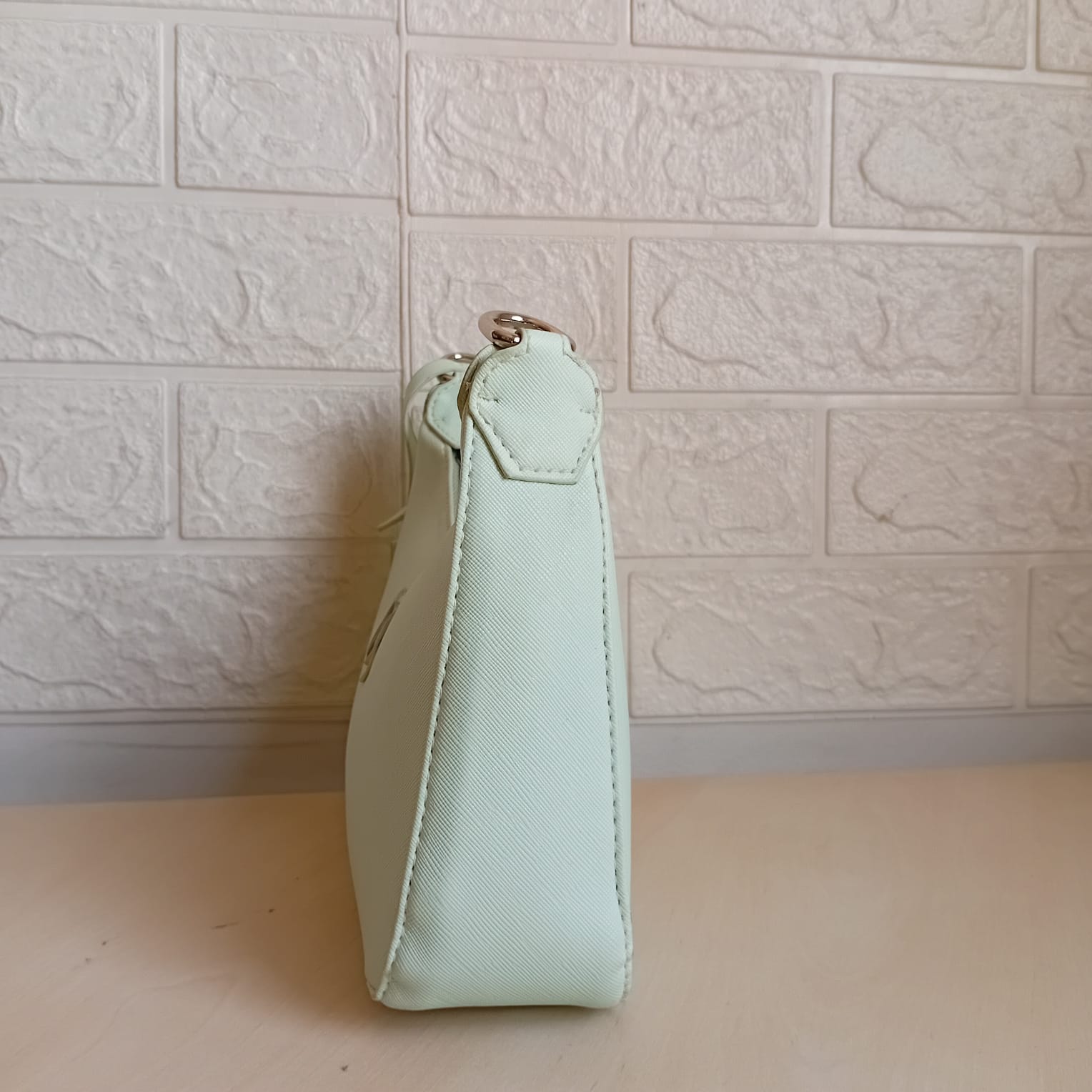 Prada Handbag N- 07
