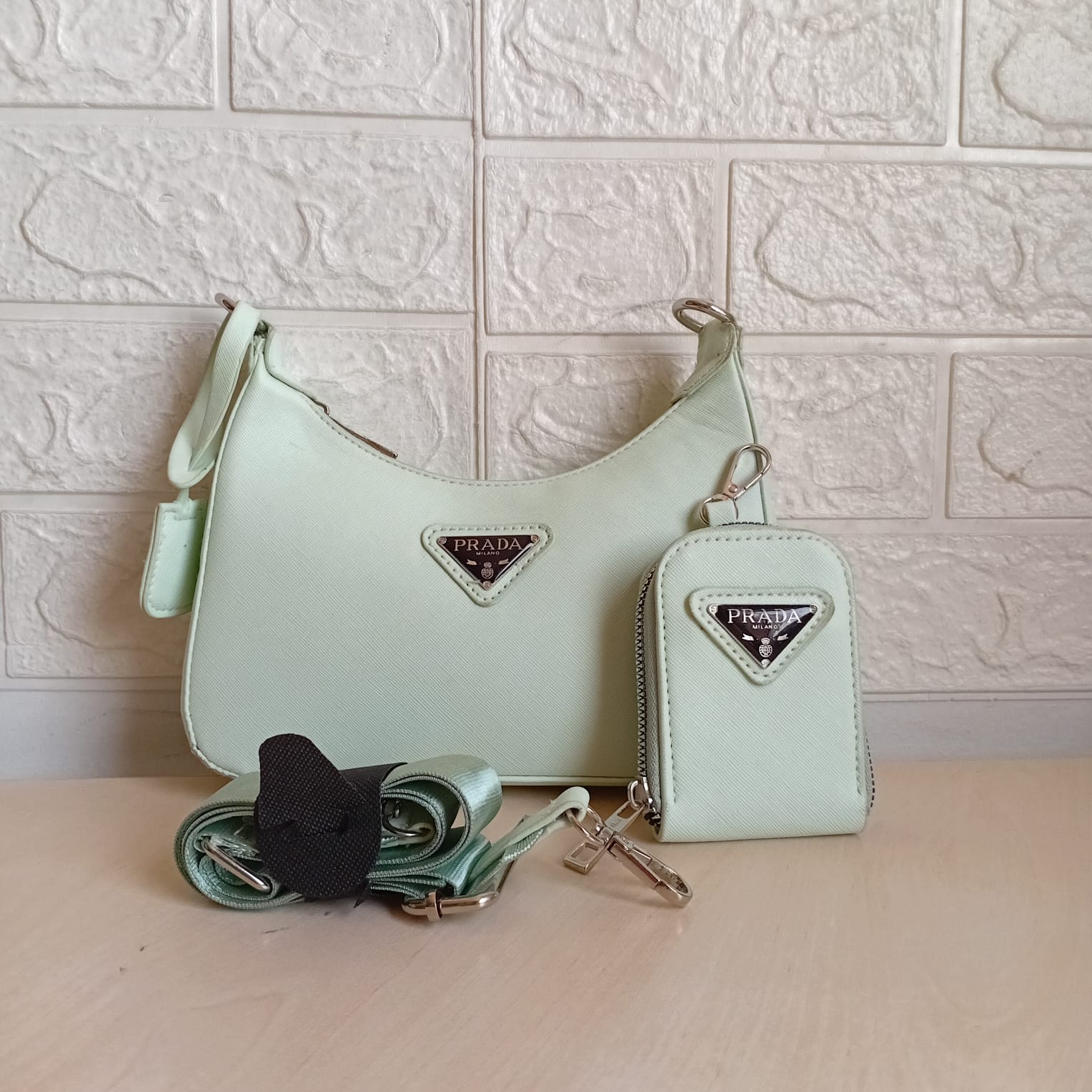 Prada Handbag N- 07
