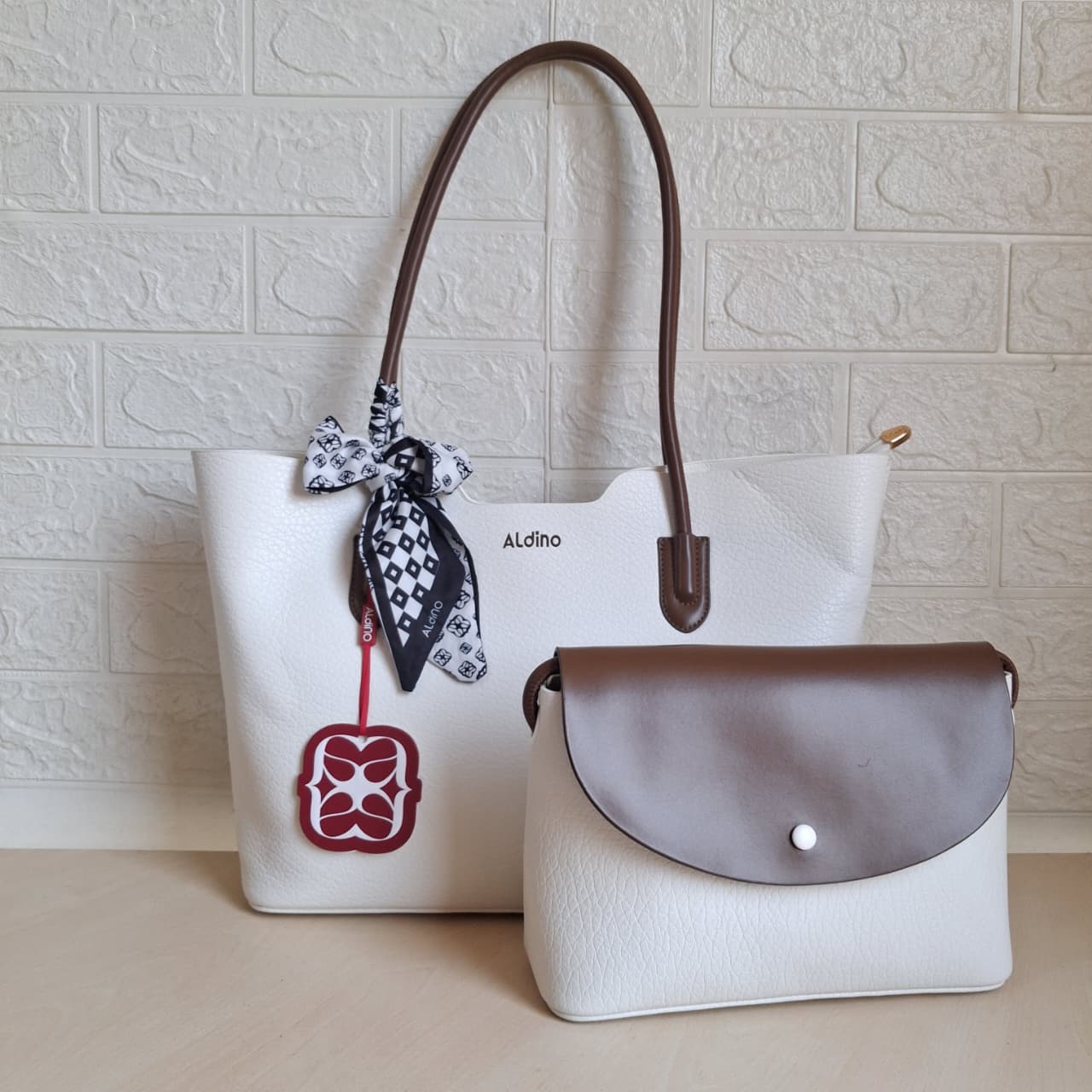 Aldino Handbag T- GB33 With Box 🎁
