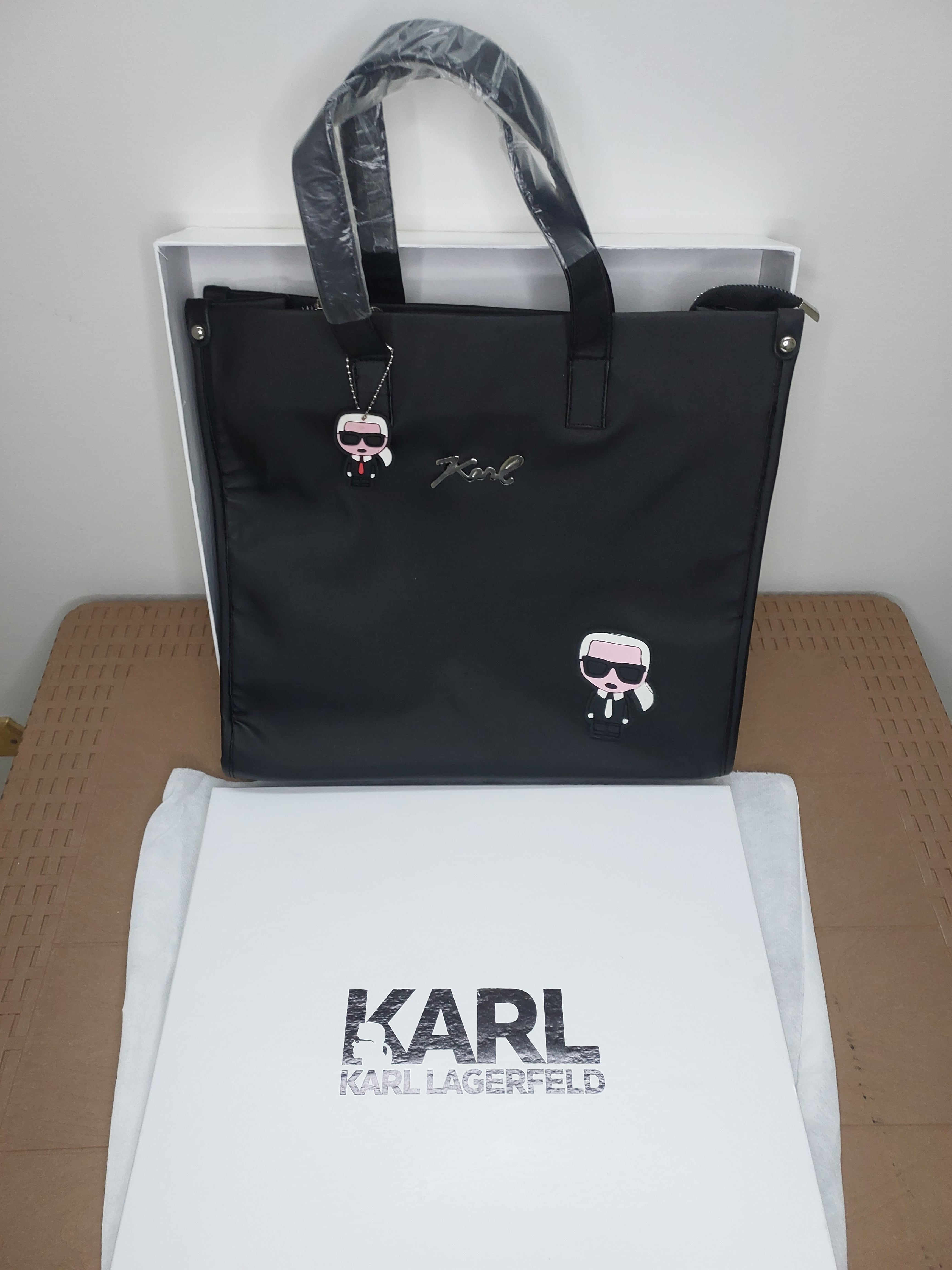 Karl Lagerfeld Handbag L- 12659 with Box🎁